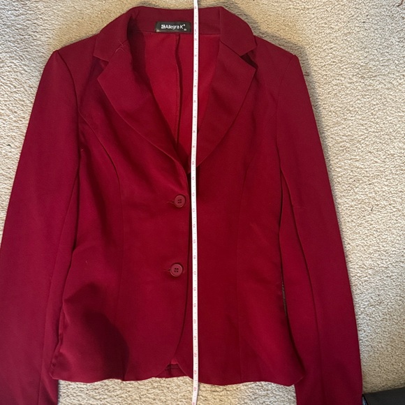 Elegant Women's Red/Burgundy Blazer - Picture 4 of 5